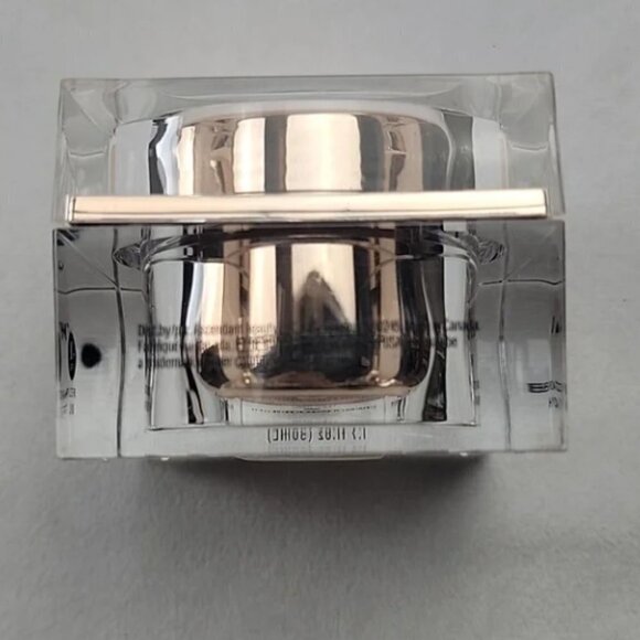 NWT JLO Beauty Illuminating Day Cream Big Screen broad spectrum SPF 30 1.7OZ - Picture 4 of 4